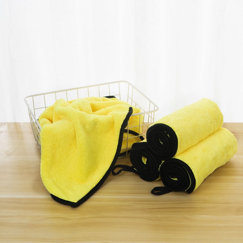 Harvey's Choice Dog Towels for Drying Dogs: Keep your furry friend warm and dry. Superior water absorption, quick drying, cozy and warm. Made from soft superfine fibers, gentle bath experience, safe and odorless. Available in sizes M, L, and XL. Order now!