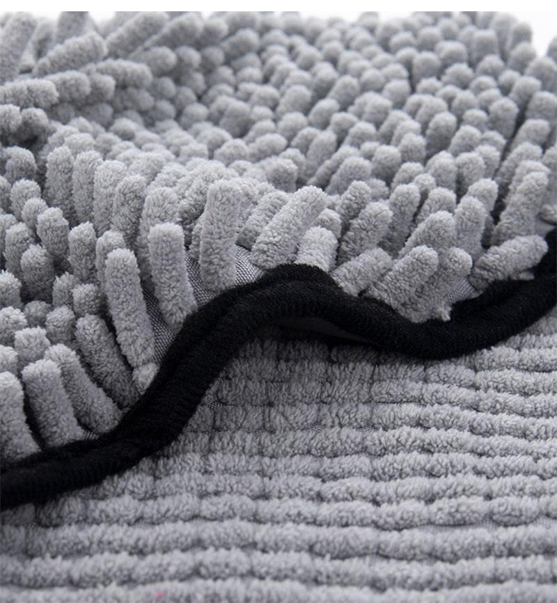 Super absorbent dog bathrobe microfiber